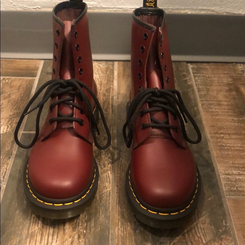 Dr. Martens 1460 Smooth Leather Lace Up Boots